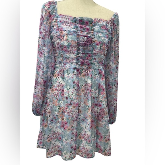 Crystal Doll Floral Ruched Fit & Flare Dress - M - Perfect for Spring! - Picture 1 of 4
